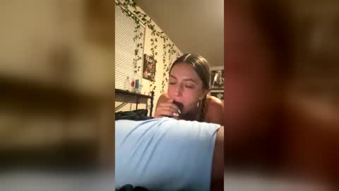 lilinga online show from 06/22/26, 03:58