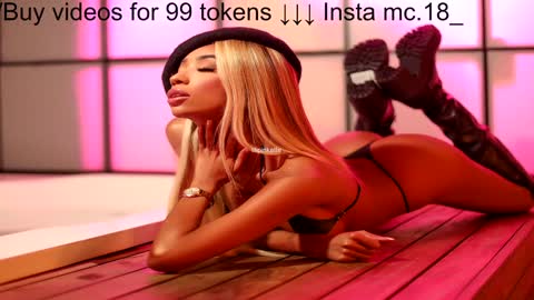 Lili  online show from 12/20/24, 04:53