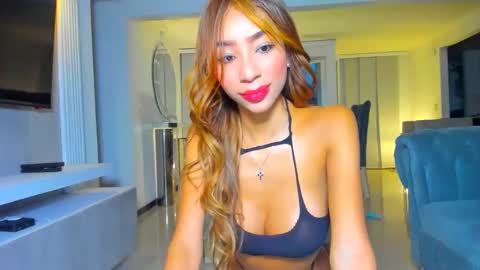 Snapshot of lilipinkette chatting on 04/30/26, 11:20 Lili online show from 04/30/26, 11:20