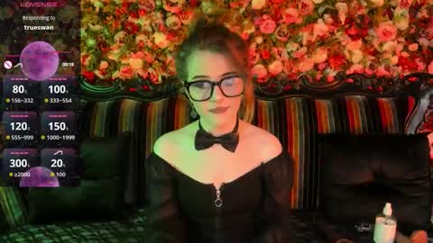 lilit_el_ online show from 02/28/26, 03:46