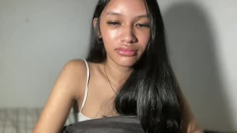 Snapshot of lilit_sensual chatting on 06/18/26, 04:24 Chloe online show from 06/18/26, 04:24