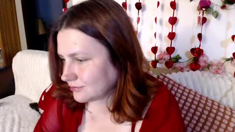Snapshot of lilith___moon chatting on 05/22/26, 08:47 Lilly online show from 05/22/26, 08:47