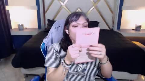 Snapshot of lilith_ayanami chatting on 01/15/26, 08:12 lilith online show from 01/15/26, 08:12