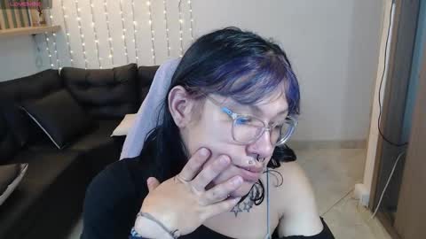 Snapshot of lilith_ayanami chatting on 03/06/26, 11:39 lilith online show from 03/06/26, 11:39