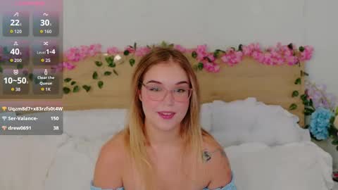 Lilith Bonheur online show from 12/14/25, 05:24