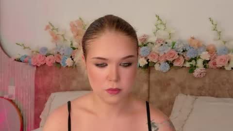 Lilith Bonheur online show from 05/04/26, 01:12