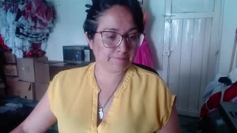 Laura lopez online show from 12/14/24, 05:58