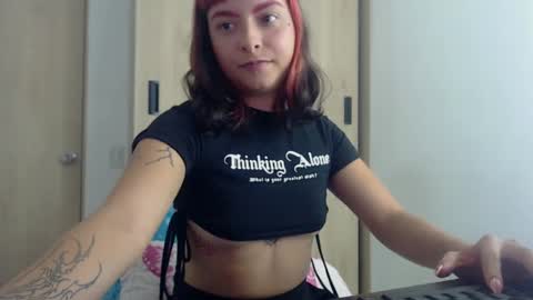 Snapshot of lilith_harmony chatting on 09/28/25, 01:33 goddess of hell20 online show from 09/28/25, 01:33