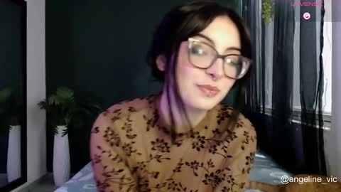 lilith online show from 03/26/26, 12:06