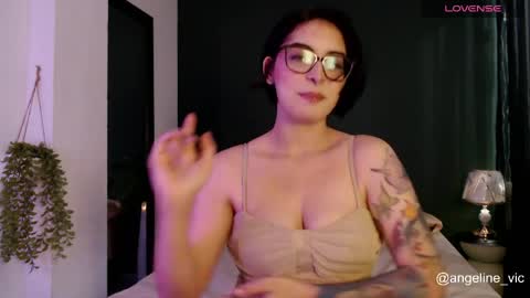 lilith online show from 03/30/26, 11:50