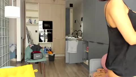 lilith online show from 11/30/25, 10:30