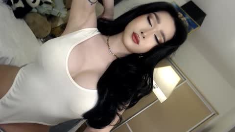 QUEEN LILITH BORBON online show from 02/15/26, 01:41