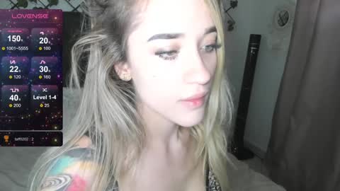 Snapshot of lilith_parker chatting on 12/06/24, 08:07 Lilith Parker online show from 12/06/24, 08:07