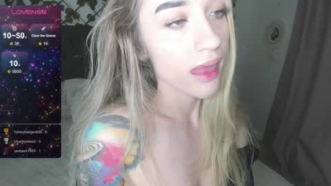 Snapshot of lilith_parker chatting on 12/14/24, 02:34 Lilith Parker online show from 12/14/24, 02:34