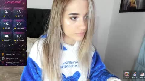 Snapshot of lilith_parker chatting on 02/23/25, 02:35 Lilith Parker online show from 02/23/25, 02:35