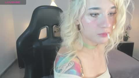 Snapshot of lilith_parker chatting on 11/14/25, 08:29 Lilith Parker online show from 11/14/25, 08:29