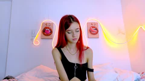 Snapshot of lilith_skinny1 chatting on 04/22/26, 10:17 Lilith online show from 04/22/26, 10:17