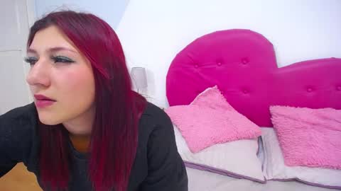 Snapshot of lilith_sm1th chatting on 02/02/25, 04:37 Lilith Smith online show from 02/02/25, 04:37