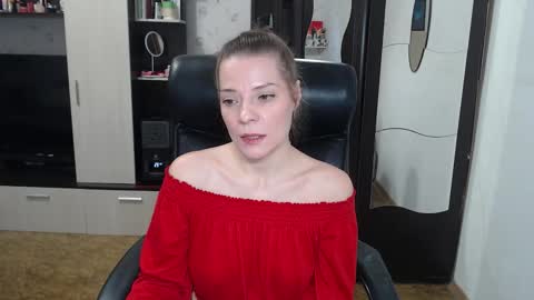 lilith small21 online show from 02/16/26, 09:16