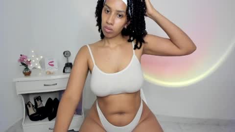 Alejandra  online show from 02/26/26, 05:28