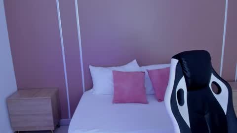 Snapshot of lilith_visser chatting on 02/13/26, 07:21 L I L I online show from 02/13/26, 07:21