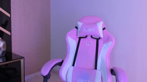 Lilith online show from 03/04/25, 08:16