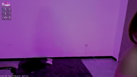 Snapshot of lilithcary chatting on 12/17/25, 02:17 Lilith online show from 12/17/25, 02:17