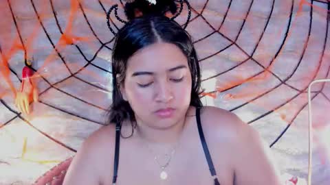 lilithcb_ online show from 10/17/25, 09:17