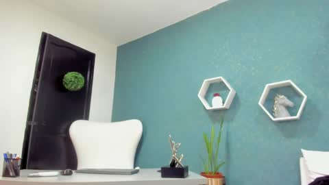 swetty lilith  online show from 02/07/25, 09:58