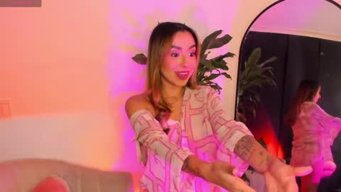 Snapshot of lilithmalkova chatting on 04/07/26, 12:55 Lilith Malkova online show from 04/07/26, 12:55