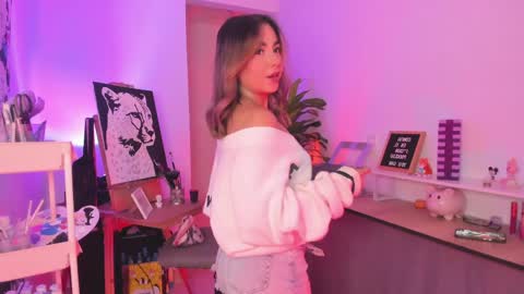 Snapshot of lilithmalkova chatting on 05/11/26, 11:35 Lilith Malkova online show from 05/11/26, 11:35
