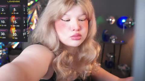 LilithNelson online show from 05/03/26, 01:55