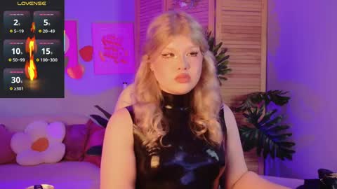 LilithNelson online show from 05/20/26, 08:42