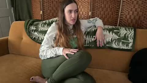 Snapshot of lilithoftrees chatting on 03/13/26, 04:24 L online show from 03/13/26, 04:24