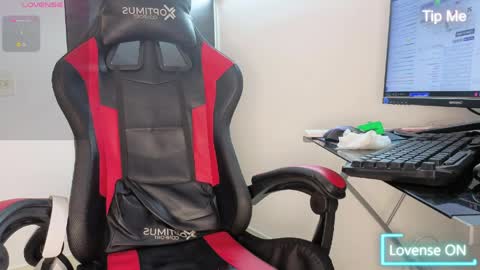 Snapshot of lilithsinclear chatting on 03/31/26, 02:28 lilith online show from 03/31/26, 02:28