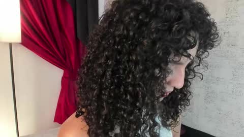 jessi 3 online show from 11/28/25, 07:38