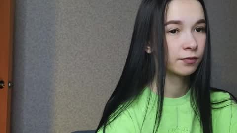 Snapshot of lilithstrangfor chatting on 03/29/26, 03:01 lilithstrangfor online show from 03/29/26, 03:01