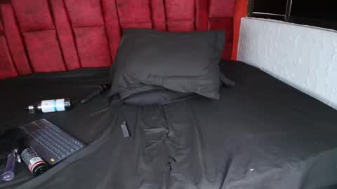 Snapshot of lilithvibe__ chatting on 02/07/26, 08:23 LILITH online show from 02/07/26, 08:23