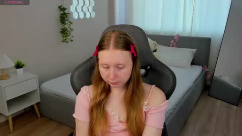  Lili Tiny  GMT2 3-10AM  MonTueWedThuSat online show from 07/19/26, 03:21