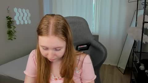  Lili Tiny  GMT2 3-10AM  MonTueWedThuSat online show from 07/22/26, 02:14