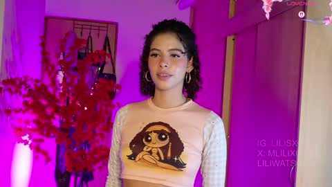 Snapshot of liliwatsonj chatting on 04/16/26, 02:45 3 Ig Lilisxo1 online show from 04/16/26, 02:45