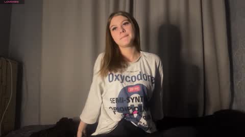 Snapshot of lilkaryne chatting on 02/15/26, 02:36 Karyn online show from 02/15/26, 02:36