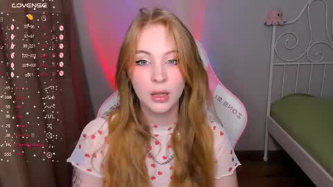 Snapshot of lilkitty_melanie chatting on 11/02/25, 07:38 Melanie online show from 11/02/25, 07:38