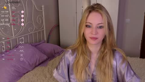 Snapshot of lilkitty_melanie chatting on 03/30/26, 07:20 Melanie online show from 03/30/26, 07:20