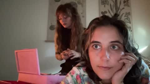 lilldaddysgirl online show from 09/20/25, 03:46