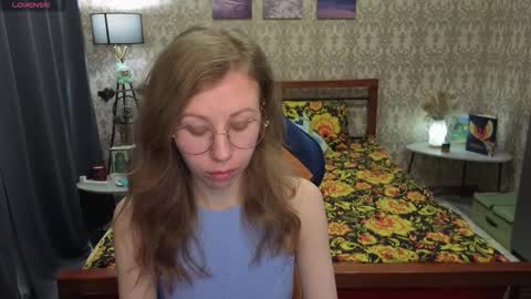 Snapshot of lill_mary chatting on 02/04/26, 01:33 Maria online show from 02/04/26, 01:33