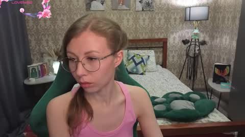 Snapshot of lill_mary chatting on 02/19/26, 03:13 Maria online show from 02/19/26, 03:13