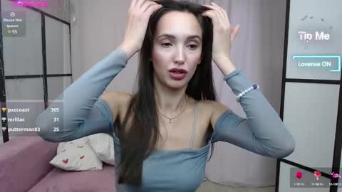 Lillian online show from 02/05/25, 09:15