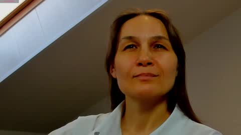 lillian_white1 online show from 02/13/25, 07:56