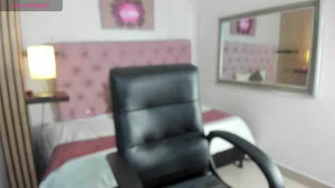 lillie__harper online show from 05/11/26, 12:22